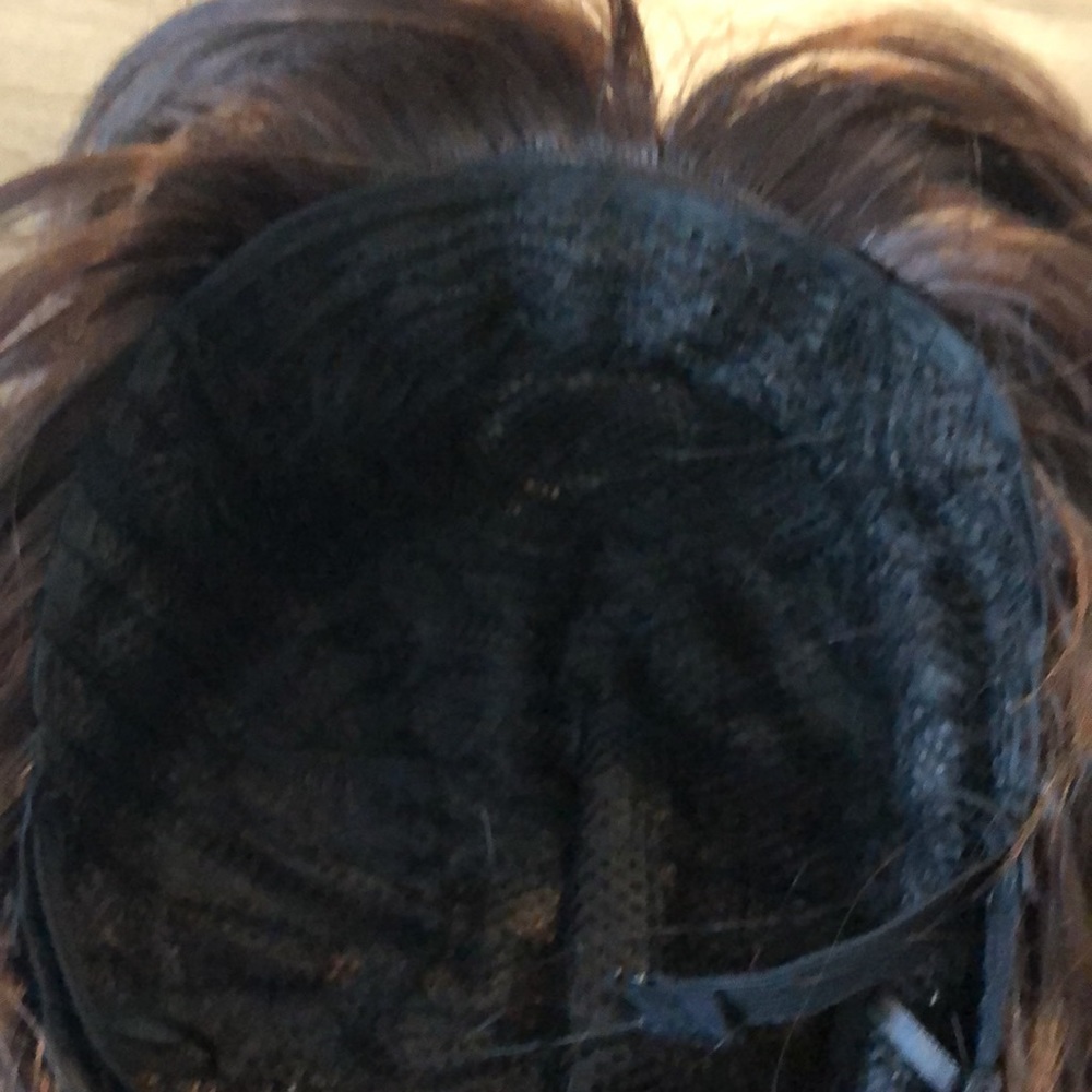 Wig - Picture 9 of 15